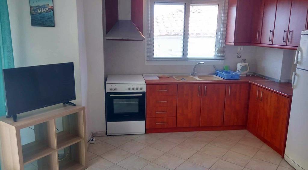 Roses Rt Apartments Skioni I Nea Skioni Ngoại thất bức ảnh